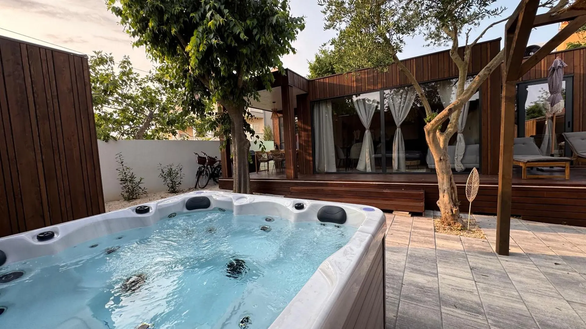 Prestige Beach & Wellness House Privlaka  Vakantiehuis